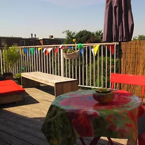 Bed & Breakfast Wild Roses, Amsterdam